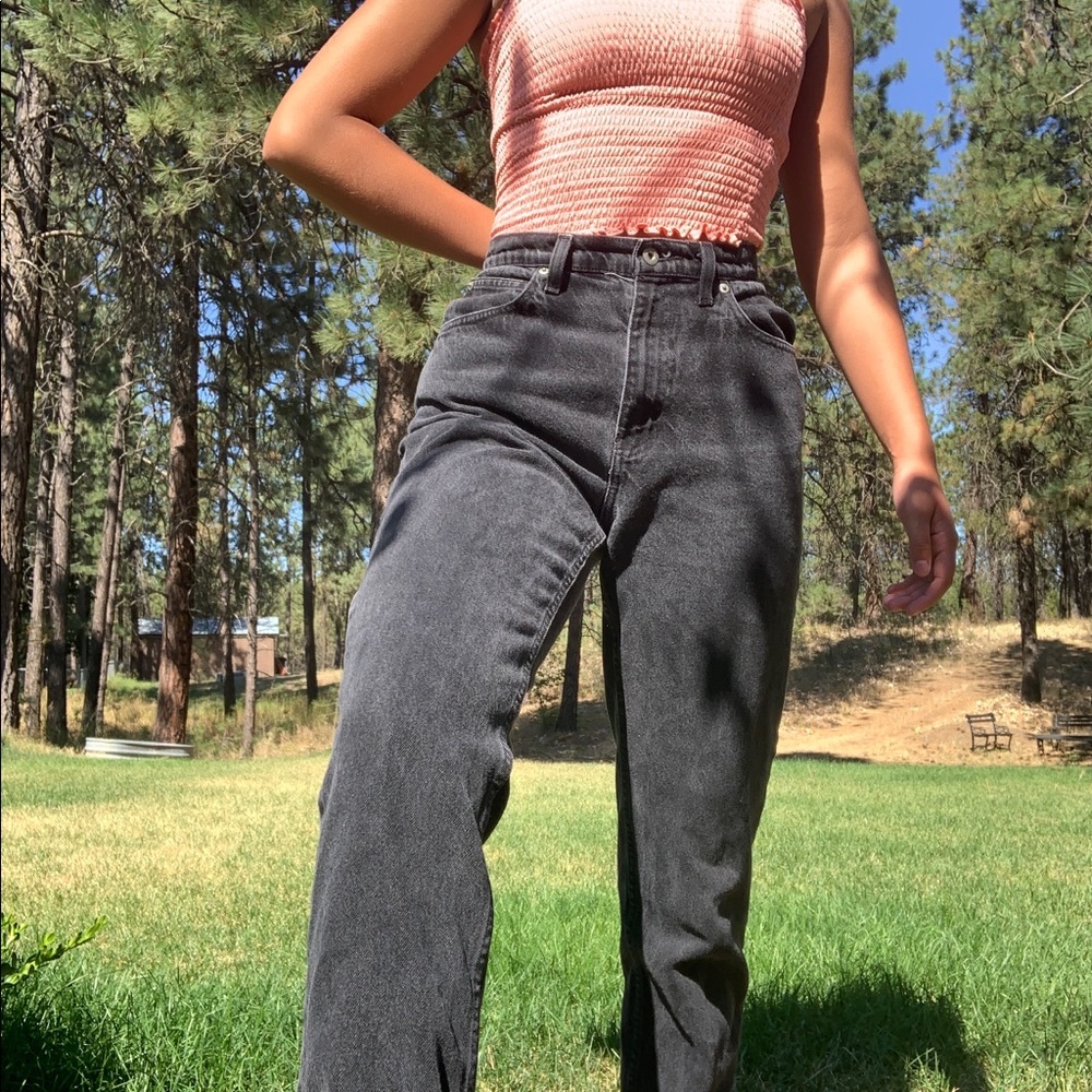 Black mom jeans